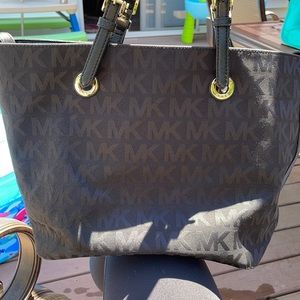 Michael kors shoulder bag